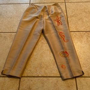 🌺🌺🌺 NOWEAUX 100% silk women’s Capri pants size 10